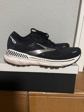 Brooks Adrenaline GTS Women's Running Shoes - Black/Silver